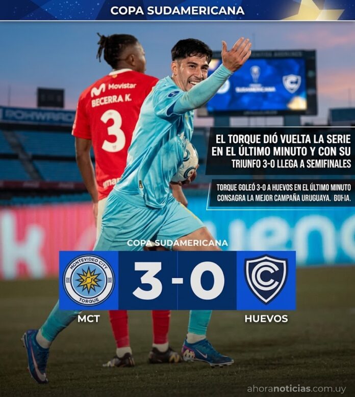 Festejo de Montevideo City Torque tras golear 3-0 y clasificar a semifinales de la Copa Sudamericana.